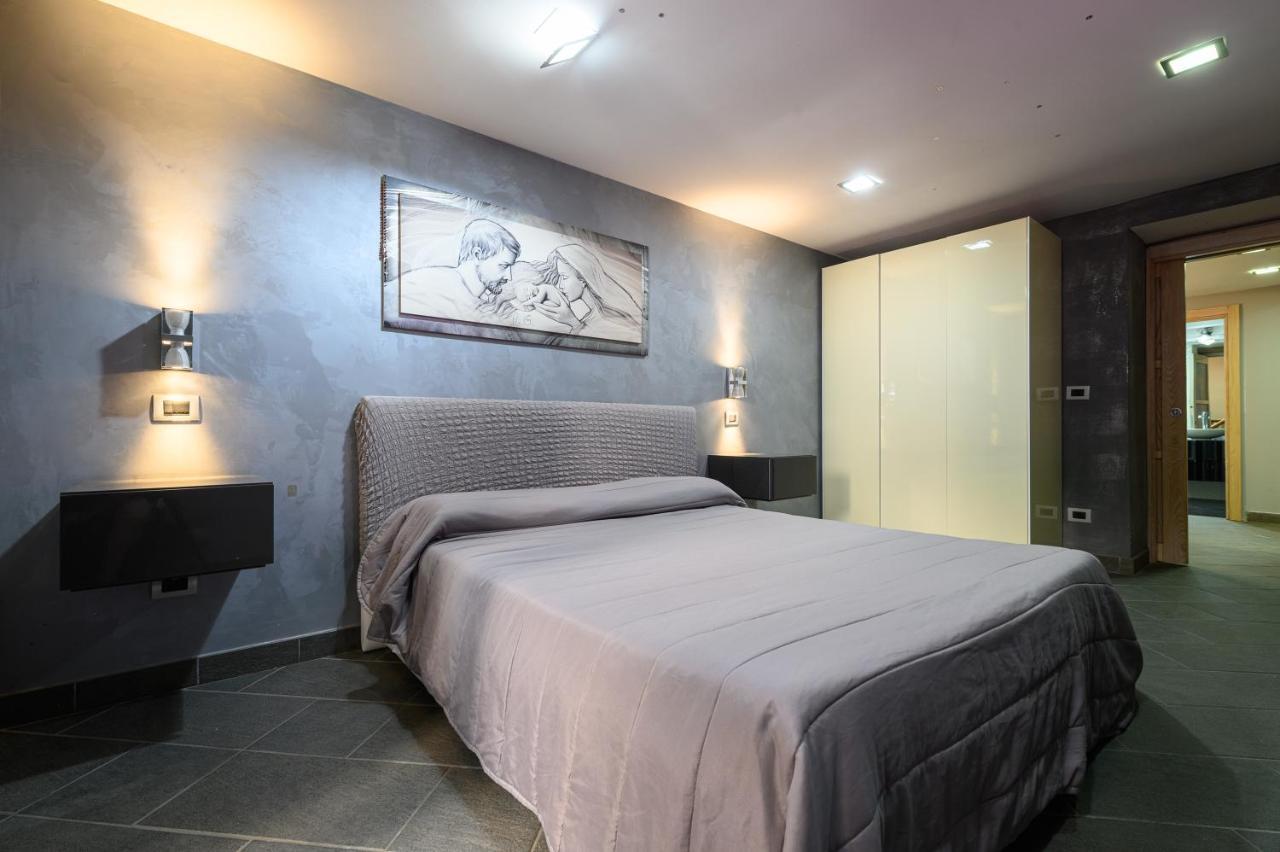 Fox Holiday Home In The Port Napoli Ngoại thất bức ảnh
